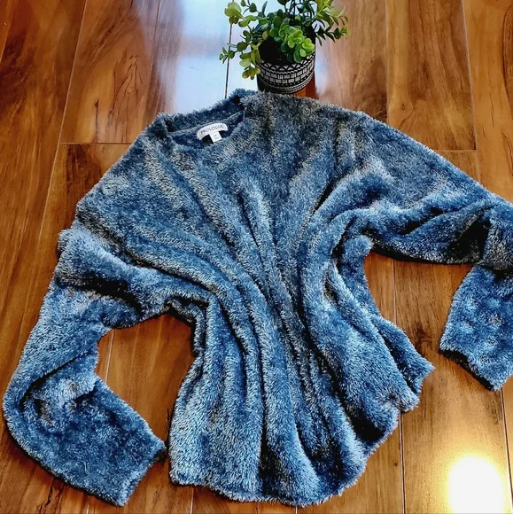 PROLOGUE Velour Sweater - Size M (NWOT) - Picture 5 of 7